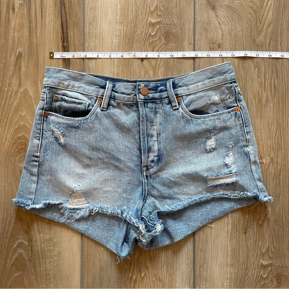 Blank NYC Distressed Denim Short - Picture 12 of 16